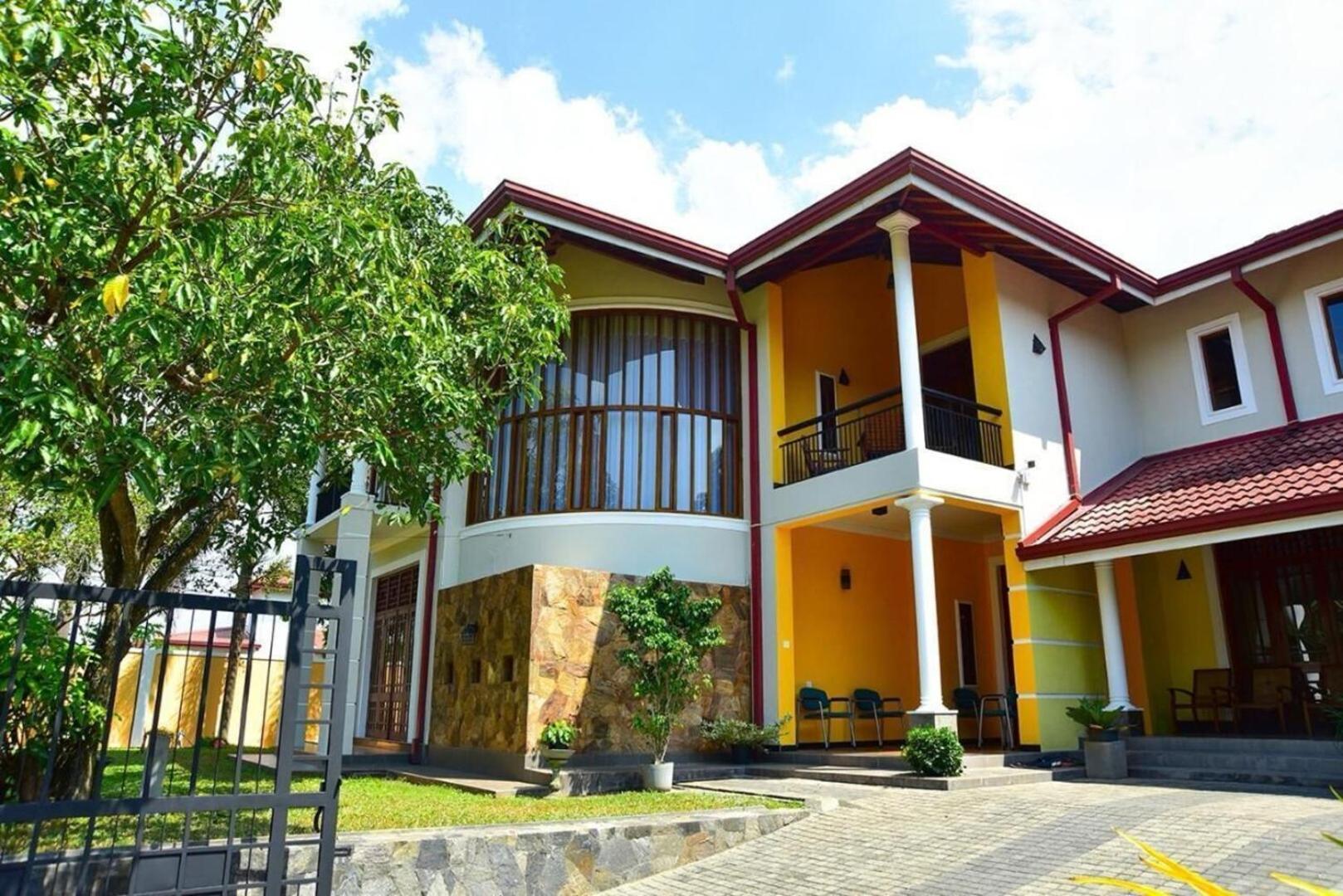 Bigcity Villa - Airport Transit Hotel Katunayaka Exterior foto
